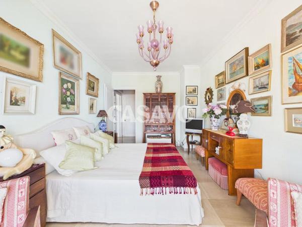 Vente Appartement 2 pièces de 55m² - 06230 Villefranche-sur-Mer