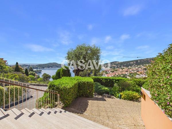 Vente Appartement 2 pièces de 55m² - 06230 Villefranche-sur-Mer