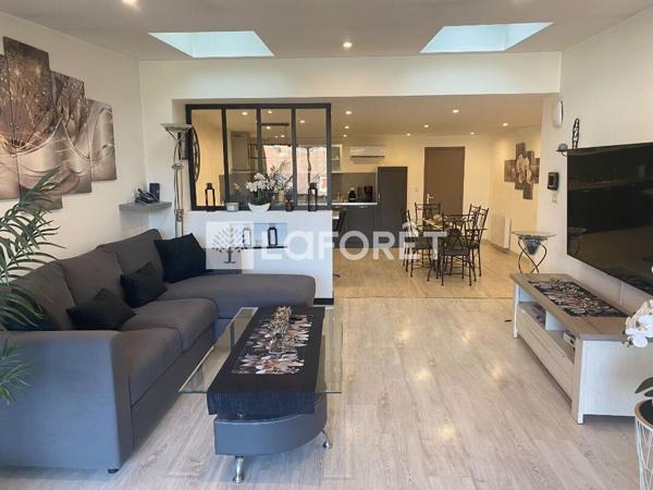 Achat immeuble Rosny-sur-Seine - 10 pièce(s) - 306 m² - 603 000 €