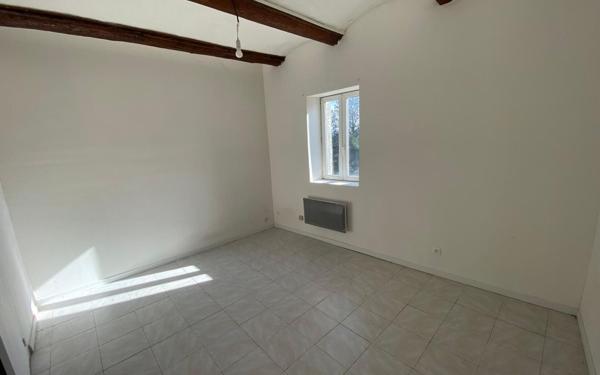 Appartement à louer    2 pièces •  Saint-Ambroix