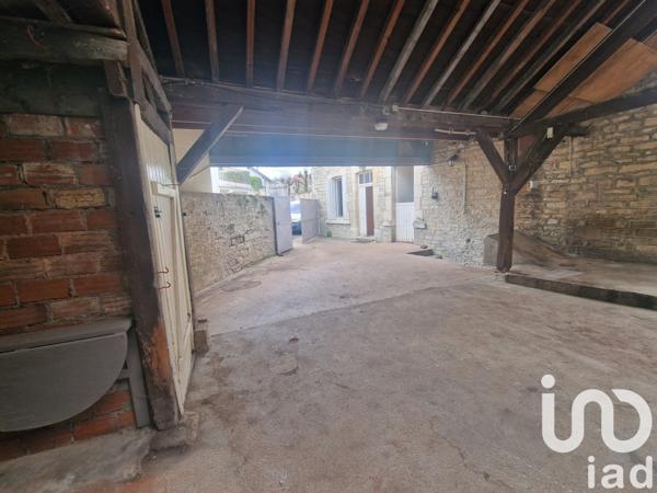 Maison à vendre 6 pièces 117 m² Lézinnes