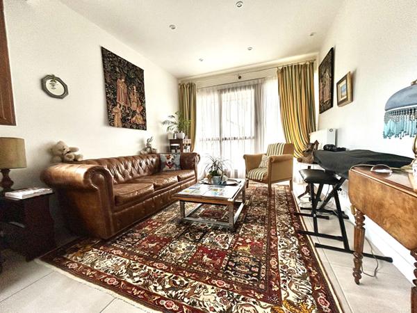 Appartement Poissy 5 pièce(s) 103 m2 €390 000 ** - Référence 9104