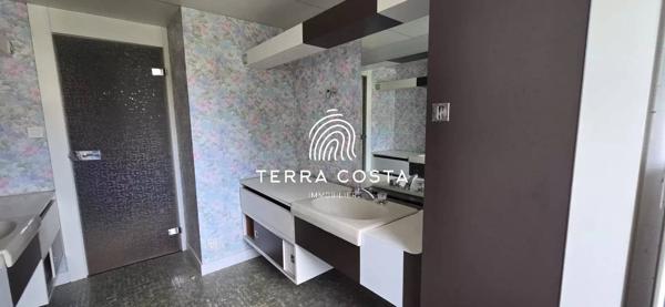 Appartement duplex a renover