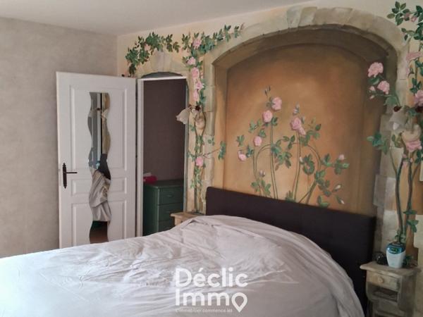 Vente longere Courcome, 280m² 11 pièces 364 000€ avec piscine