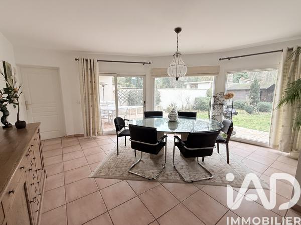 Maison à vendre 8 pièces 261 m² Soisy-sur-Seine
