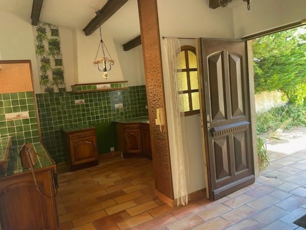 MARSEILLE 9EME Maison Mitoyenne à vendre 5 pièces 699 000 EUROS, 184m2 au sol, 166m2 carrez, 120M2 TERRAIN