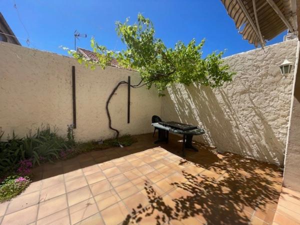 MARSEILLE 9EME Maison Mitoyenne à vendre 5 pièces 699 000 EUROS, 184m2 au sol, 166m2 carrez, 120M2 TERRAIN