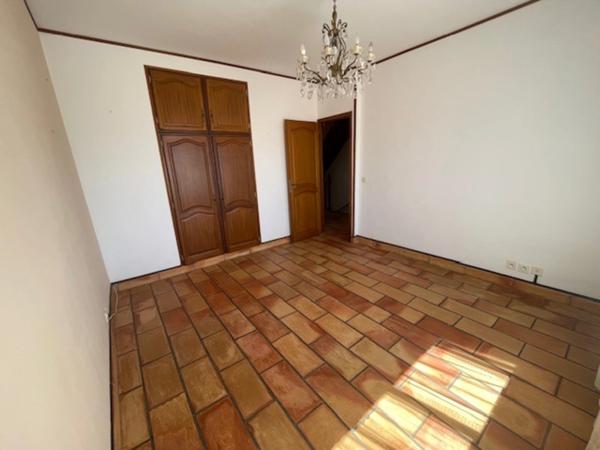 MARSEILLE 9EME Maison Mitoyenne à vendre 5 pièces 699 000 EUROS, 184m2 au sol, 166m2 carrez, 120M2 TERRAIN