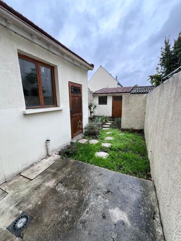 Maison Houilles 3 pièce(s) 45.63 m2 €245 000 ** - Référence 7440