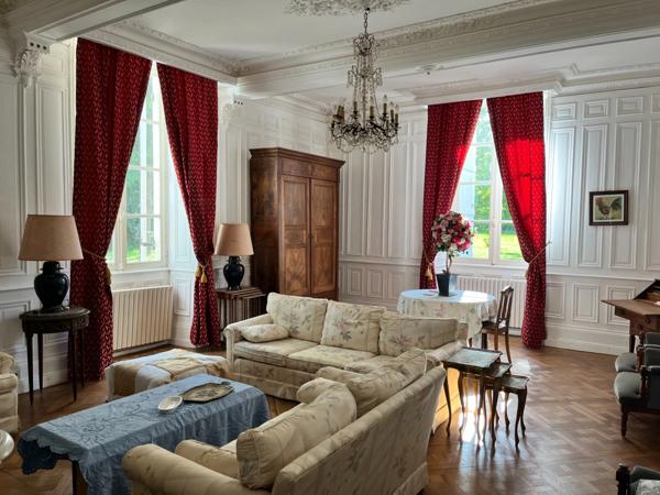 Dpt (32) NOGARO proche, ELEGANTE MAISON DE NOTABLES, économique, du XIXs 600M2, parc séculaire, dépendances en U, 11 ha, sans travaux,