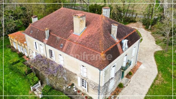 Dpt (32) NOGARO proche, ELEGANTE MAISON DE NOTABLES, économique, du XIXs 600M2, parc séculaire, dépendances en U, 11 ha, sans travaux,