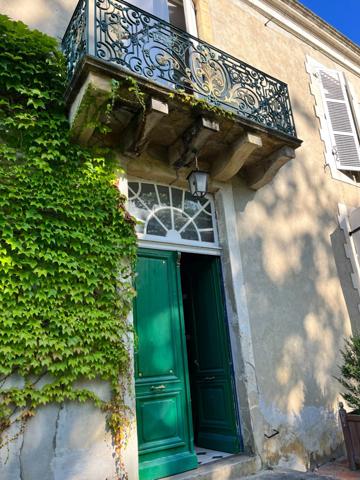 Dpt (32) NOGARO proche, ELEGANTE MAISON DE NOTABLES, économique, du XIXs 600M2, parc séculaire, dépendances en U, 11 ha, sans travaux,