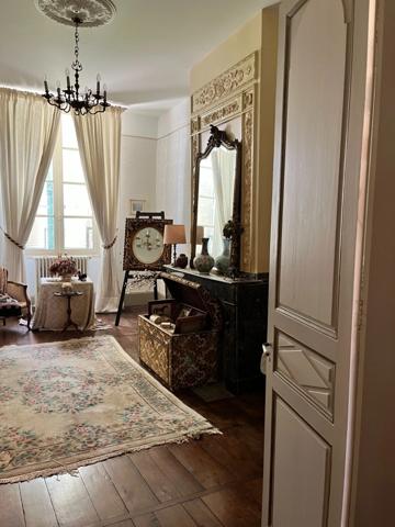 Dpt (32) NOGARO proche, ELEGANTE MAISON DE NOTABLES, économique, du XIXs 600M2, parc séculaire, dépendances en U, 11 ha, sans travaux,