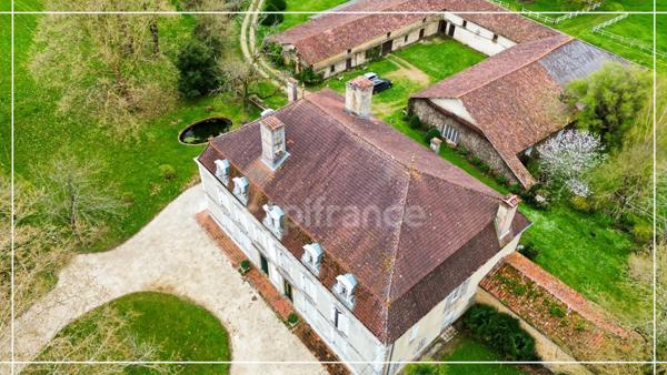 Dpt (32) NOGARO proche, ELEGANTE MAISON DE NOTABLES, économique, du XIXs 600M2, parc séculaire, dépendances en U, 11 ha, sans travaux,