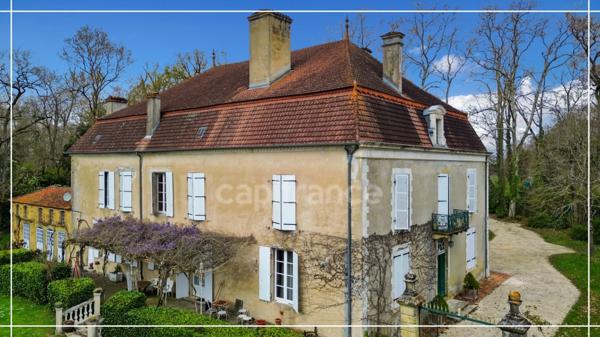 Dpt (32) NOGARO proche, ELEGANTE MAISON DE NOTABLES, économique, du XIXs 600M2, parc séculaire, dépendances en U, 11 ha, sans travaux,