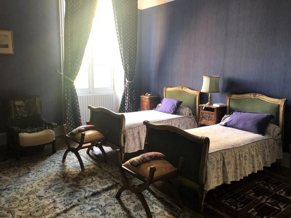 Dpt (32) NOGARO proche, ELEGANTE MAISON DE NOTABLES, économique, du XIXs 600M2, parc séculaire, dépendances en U, 11 ha, sans travaux,