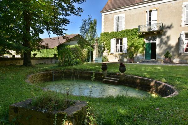 Dpt (32) NOGARO proche, ELEGANTE MAISON DE NOTABLES, économique, du XIXs 600M2, parc séculaire, dépendances en U, 11 ha, sans travaux,