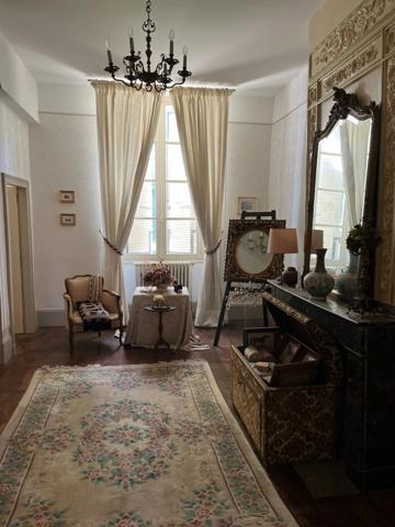 Dpt (32) NOGARO proche, ELEGANTE MAISON DE NOTABLES, économique, du XIXs 600M2, parc séculaire, dépendances en U, 11 ha, sans travaux,