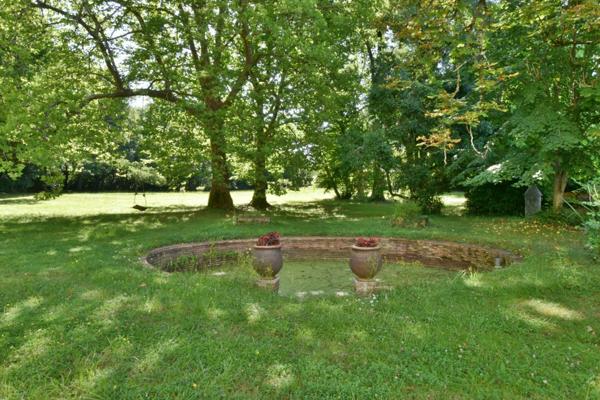 Dpt (32) NOGARO proche, ELEGANTE MAISON DE NOTABLES, économique, du XIXs 600M2, parc séculaire, dépendances en U, 11 ha, sans travaux,