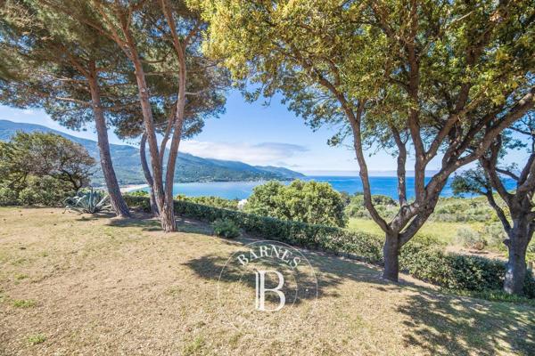 Ajaccio, Villa 5 Chambres -  197 m² à vendre