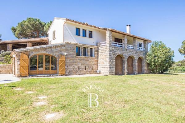 Ajaccio, Villa 5 Chambres -  197 m² à vendre