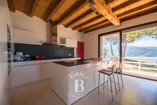 Ajaccio, Villa 5 Chambres -  197 m² à vendre