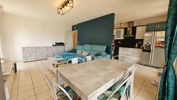 Appartement 4 pièce(s) - résidence récente avec terrasse plein sud