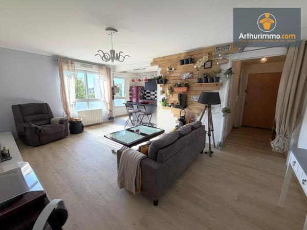 Vente                                                      Appartement
                        
                     3 pièces                      62 m2                     à Compiègne