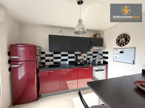 Vente                                                      Appartement
                        
                     3 pièces                      62 m2                     à Compiègne