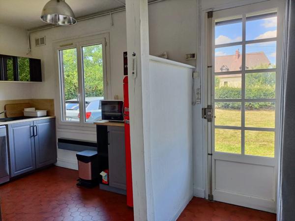 Maison
                                                                                                                                                                                                                                                                                                                        7 pièce(s)                                                                                                                                                                                                          5 chambre(s)                                                                                                                                                                                                          112  m²