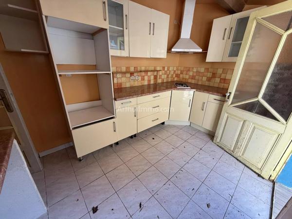 Vente Maison de ville 7 pièces 225 m2 à Clermont-l'Hérault