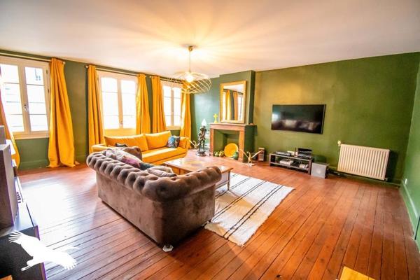 Maison à vendre |  Mirepoix |  6 pièces | 240 m²