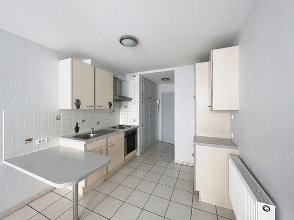 SAINT AVOLD - studio 1 pièce