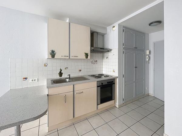 SAINT AVOLD - studio 1 pièce