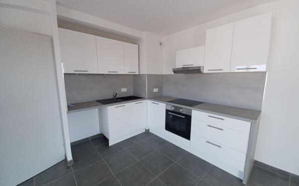 Appartement à louer    3 pièces •  Sète