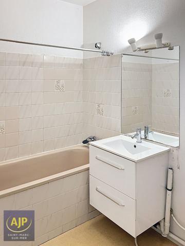 Location appartement Saint Nazaire : 571 € - AJP Immobilier Saint-Marc-sur-Mer