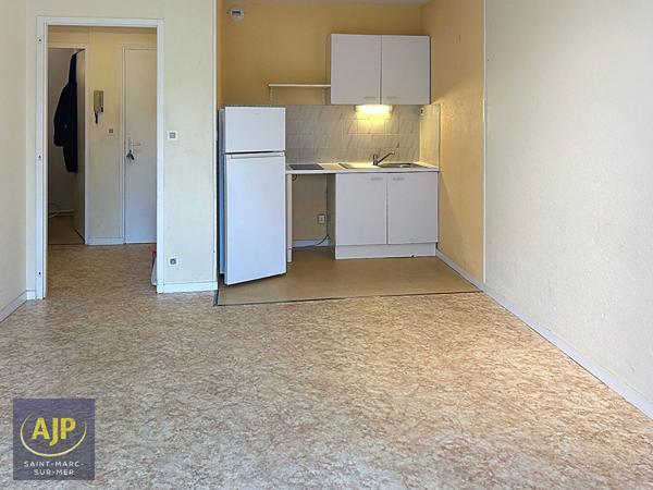 Location appartement Saint Nazaire : 571 € - AJP Immobilier Saint-Marc-sur-Mer