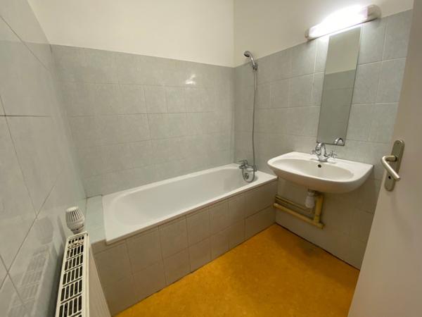 Appartement 4 chambres + 1 bureau