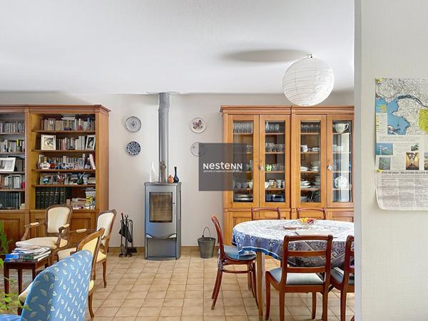 Maison familiale quatre chambres et deux bureaux à La Chapelle sur Erdre
