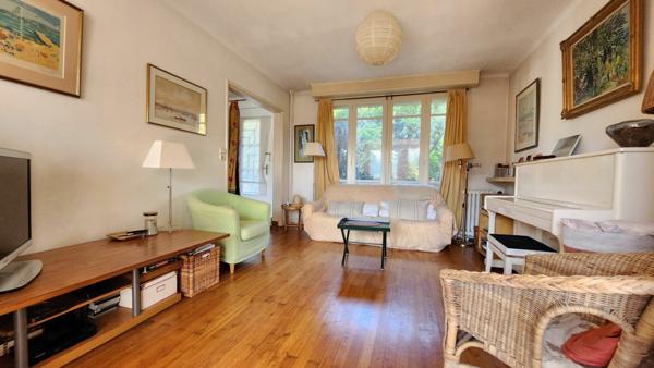 Maison à vendre    4 pièces •  La Rochelle