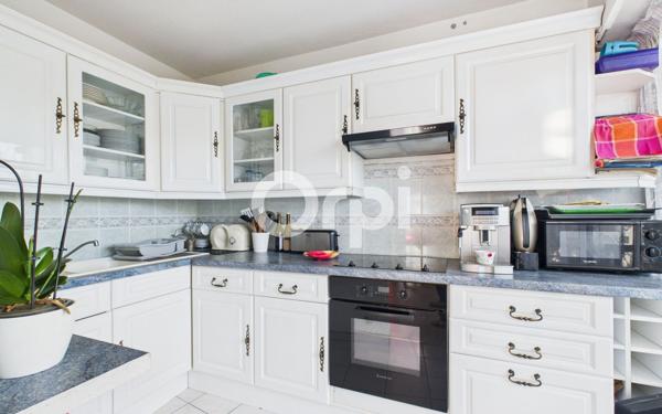 Appartement à vendre    3 pièces • 56,17 m2 Mandelieu-la-Napoule