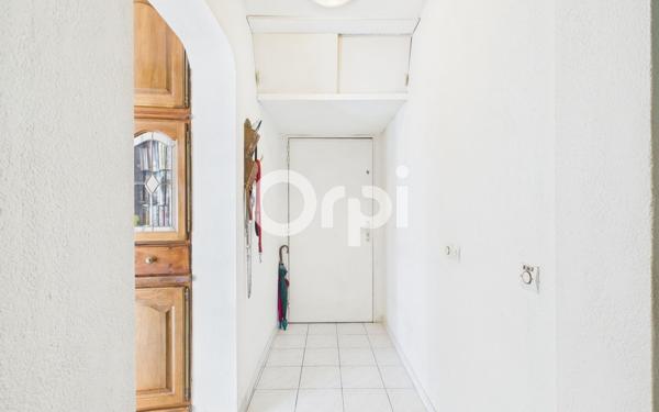 Appartement à vendre    3 pièces • 56,17 m2 Mandelieu-la-Napoule