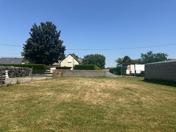 Terrain à bâtir à Forges, commune de Doué-en-Anjou