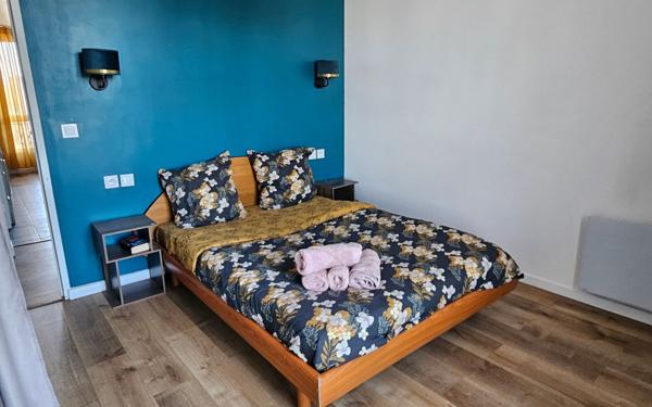 Appartement à vendre    2 pièces • 32 m2 Paris 19