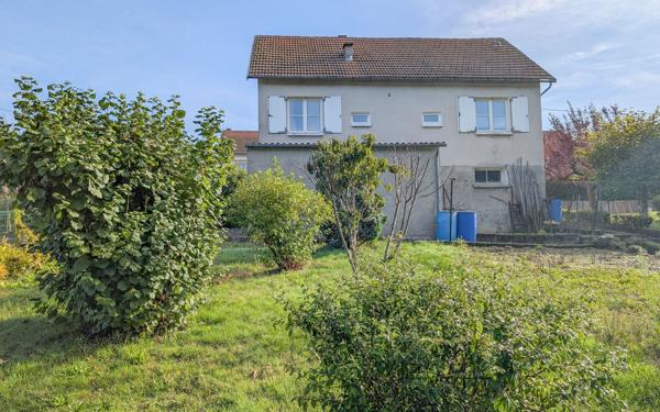 Maison à vendre    6 pièces •  Reilhac