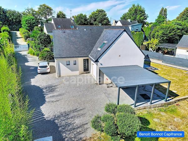 EXCLUSIVITÉ – GOUESNAC’H – MAISON FAMILIALE DE 150 M² AVEC PISCINE ET TERRAIN DE PLUS DE 2 100 M²