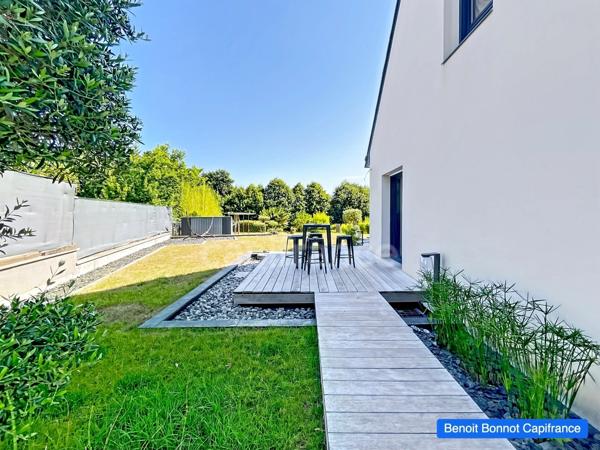 EXCLUSIVITÉ – GOUESNAC’H – MAISON FAMILIALE DE 150 M² AVEC PISCINE ET TERRAIN DE PLUS DE 2 100 M²