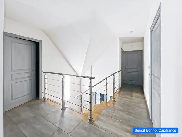 EXCLUSIVITÉ – GOUESNAC’H – MAISON FAMILIALE DE 150 M² AVEC PISCINE ET TERRAIN DE PLUS DE 2 100 M²