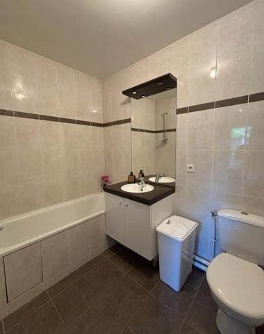 Appartement à louer 1 050 € CC Soisy-sous-Montmorency 2 p 44 m² DPE C