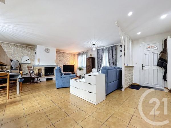 Maison à vendre  5 pièces - 107,80 m2 MORMANT - 77